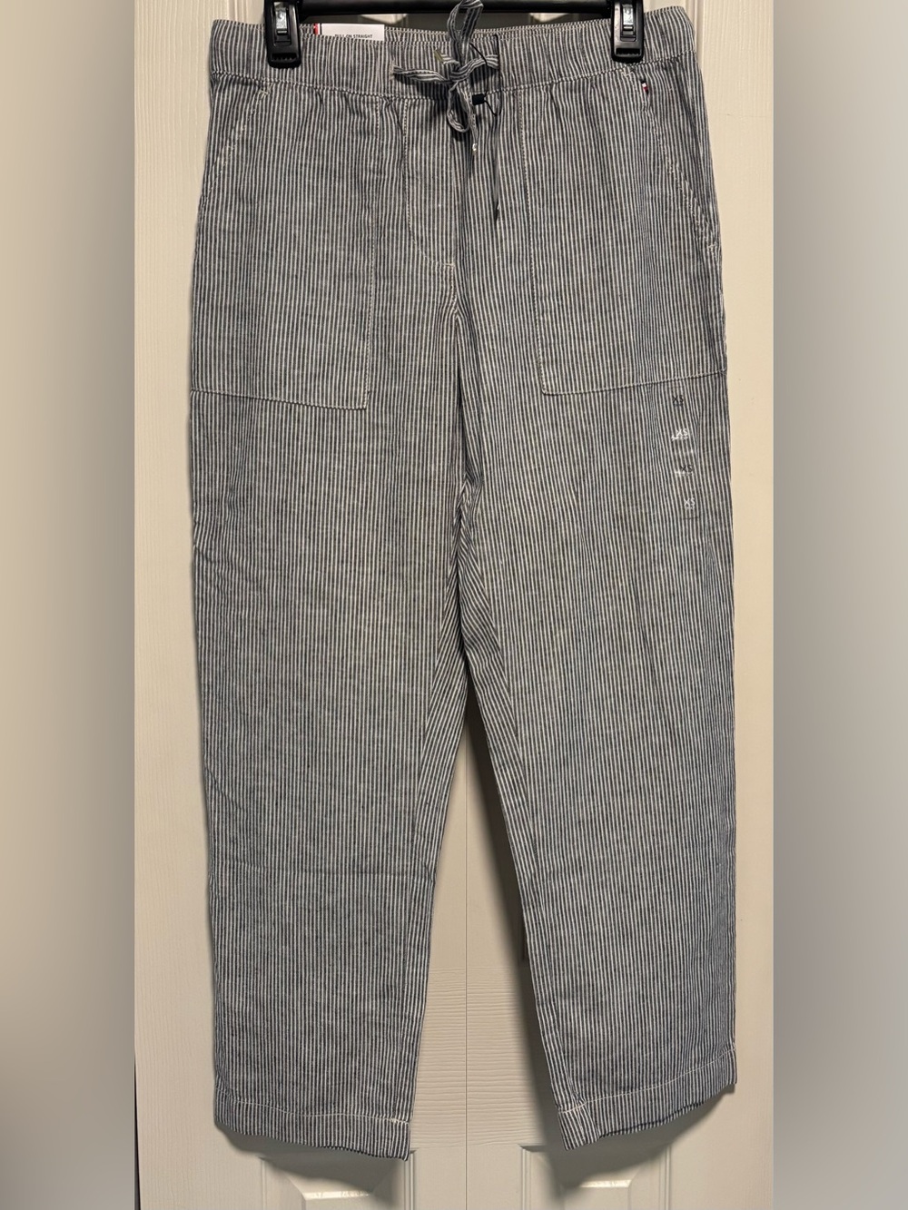 NWT Tommy Hilfiger Pull On Straight Mid-Rise Pants